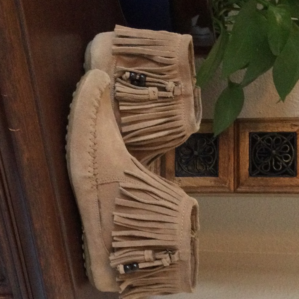 Minnetonka 7